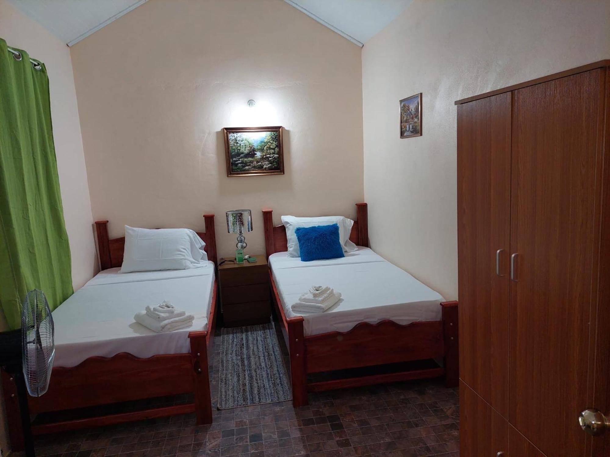Salz Cozy Inn 罗索 外观 照片